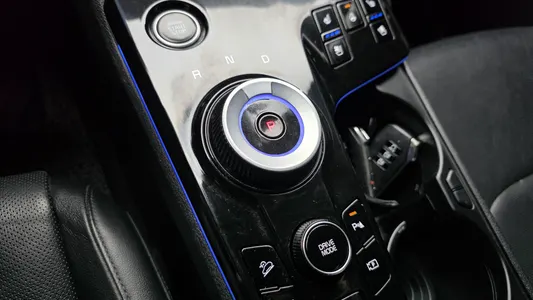 Kia 5 2WD 2021 9