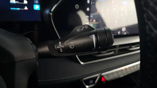Renault Korea 그랑 콜레오스 1.5 E-TECH 2WD 2025 32