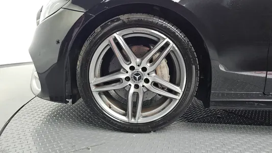 Mercedes-Benz E-Class W213 E220d 2018 4