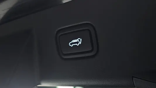 Hyundai (NX4) 1.6 2WD 2025 18