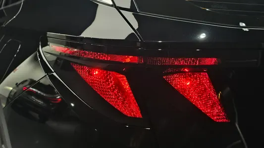 Hyundai (NX4) 1.6 2WD 2025 23