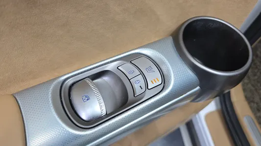 Genesis GV60 2023 19