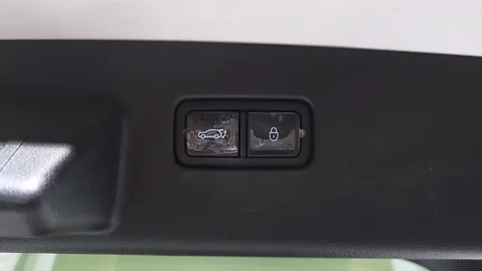 Genesis GV60 2023 30