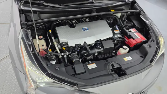 Toyota 4 1.8 E 2016 6