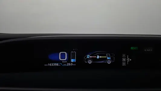 Toyota 4 1.8 E 2016 8