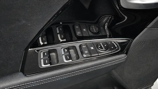 Kia Niro 2016 31