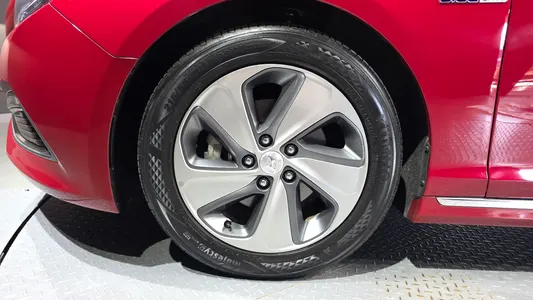 Hyundai LF 2.0 HEV 2014 5