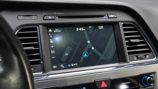 Hyundai LF 2.0 HEV 2014 13