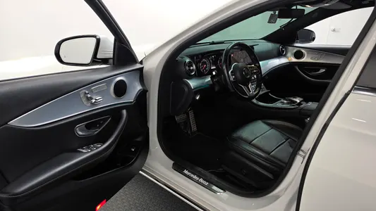 Mercedes-Benz E-Class W213 E250 2019 10