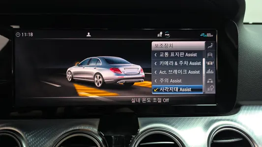 Mercedes-Benz E-Class W213 E250 2019 19