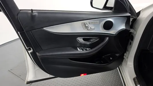 Mercedes-Benz E-Class W213 E250 2019 24