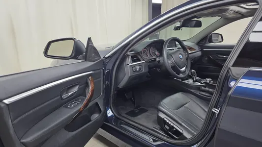 BMW 4 Series (F32) 420d xDrive 2014 9