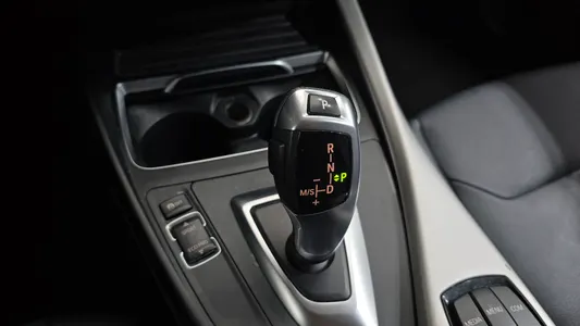 BMW 1 Series (F20) 118d 5 2018 9