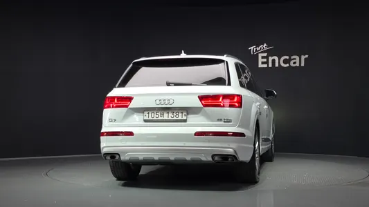 Audi Q7 (4M) 45 TFSI 2019 4