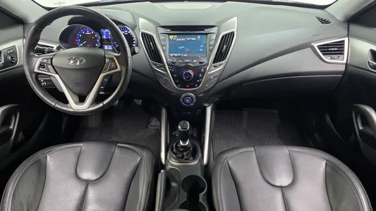 Hyundai 벨로스터 2011 7