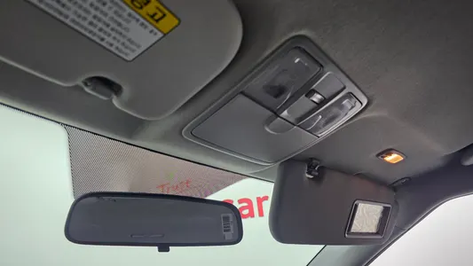 Hyundai 벨로스터 2011 17