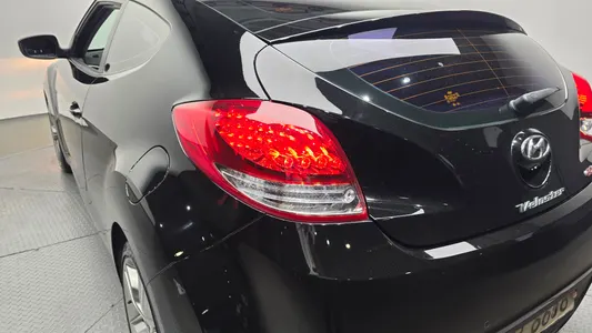 Hyundai 벨로스터 2011 23