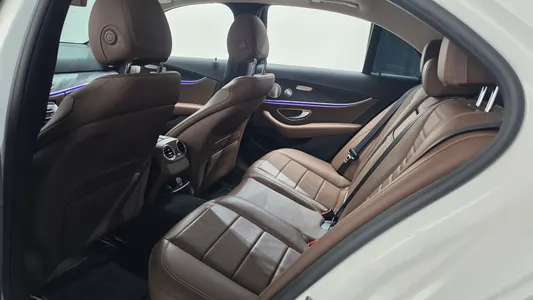 Mercedes-Benz E-Class W213 E300 2020 29