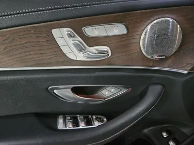 Mercedes-Benz E-Class W213 E300e 4MATIC 2021 7