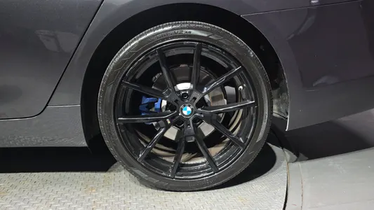 BMW 5 Series (G30) 520i 2018 21