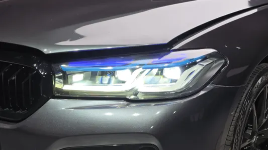 BMW 5 Series (G30) 520i 2018 22