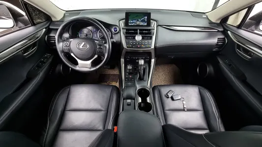Lexus NX300h 2016 7
