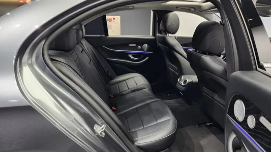 Mercedes-Benz E-Class W213 E300 2017 12