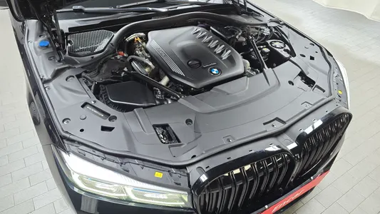 BMW 7 Series (G11) 730d xDrive M 2021 6