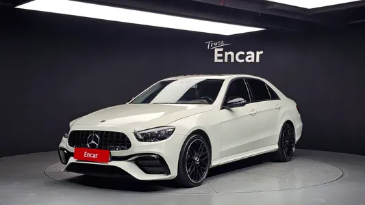 Mercedes-Benz E-Class W212 E200 CGI 2011