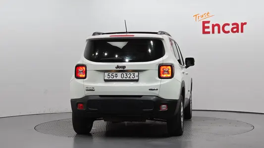 Jeep 레니게이드 2.0 AWD 2016 4