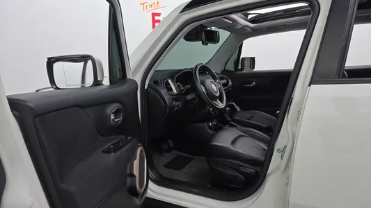Jeep 레니게이드 2.0 AWD 2016 10
