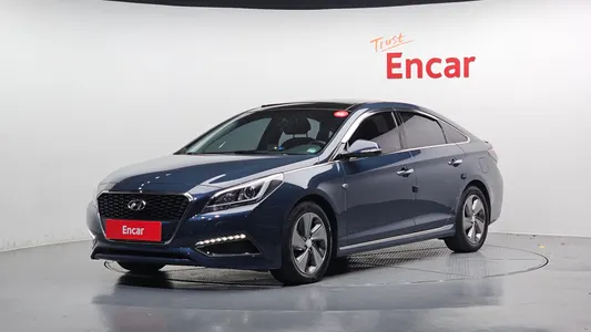 Hyundai LF 2.0 HEV 2016