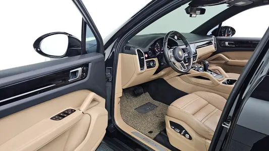 Porsche (PO536) 3.0 2019 11