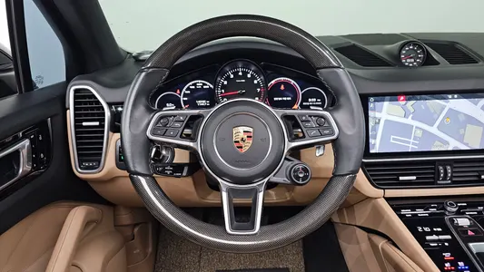 Porsche (PO536) 3.0 2019 13