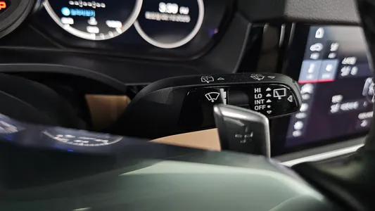 Porsche (PO536) 3.0 2019 18