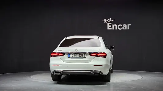 Mercedes-Benz E-Class W213 E250 2020 4