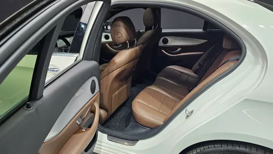 Mercedes-Benz E-Class W213 E250 2020 12