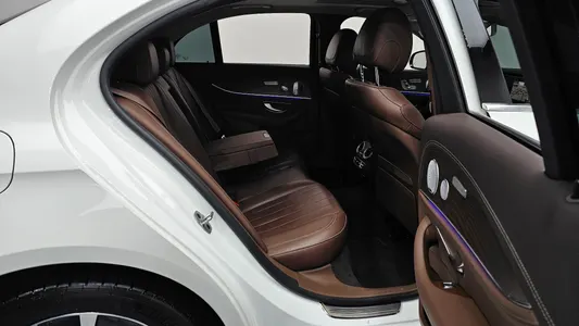 Mercedes-Benz E-Class W213 E300e 4MATIC 2020 12