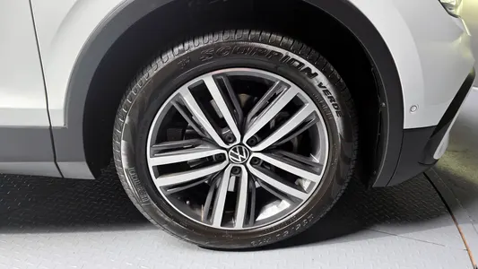 Volkswagen 티구안 올스페이스 2.0 TSI 2023 5