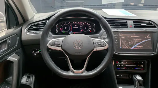 Volkswagen 티구안 올스페이스 2.0 TSI 2023 13
