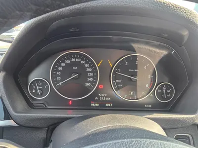 BMW 3 Series (F30) 320d 2018 8