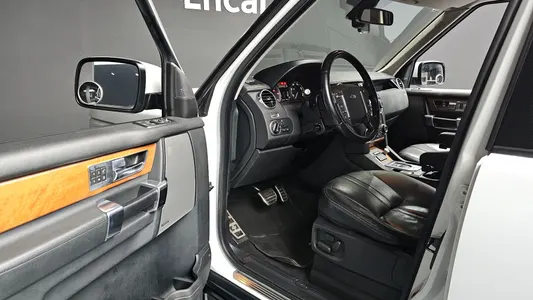 Land Rover 4 3.0 SDV6 HSE 2013 11