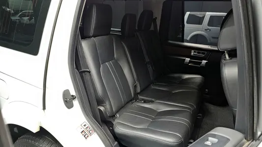 Land Rover 4 3.0 SDV6 HSE 2013 12