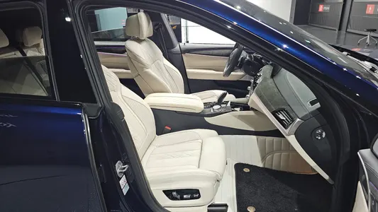 BMW 6 Series GT (G32) 630i xDrive M 2024 12