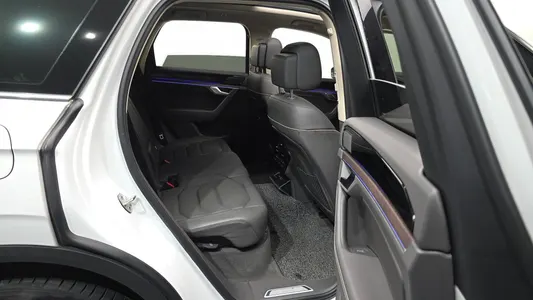 Volkswagen 3 3.0 TDI 2023 12