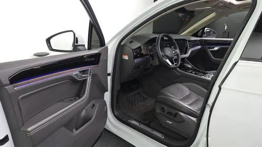 Volkswagen 3 3.0 TDI 2023 10