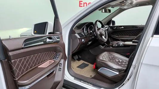 Mercedes-Benz GLS-Class X166 GLS500 4MATIC 2017 11