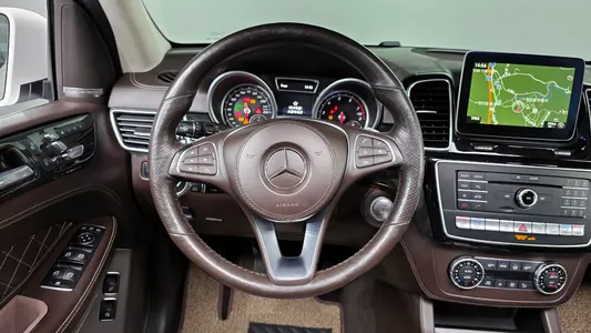 Mercedes-Benz GLS-Class X166 GLS500 4MATIC 2017 13
