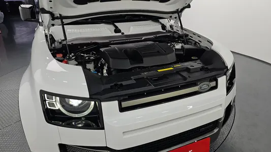 Land Rover (L663) 130 P400 X- HSE 2023 6