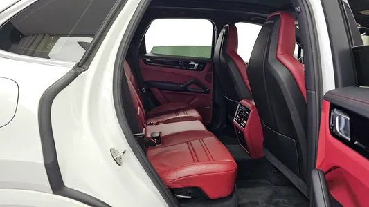 Porsche (PO536) 3.0 2019 12